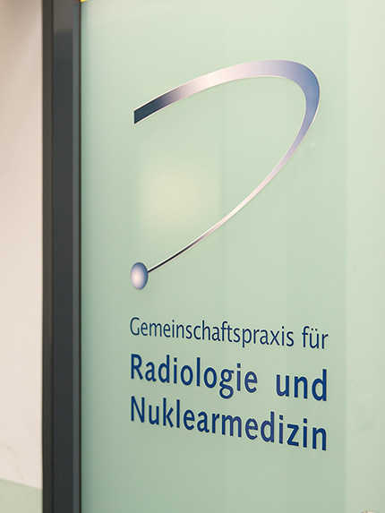 Strahlentherapie, Nuklearmedizin | Radiologischer Befundbericht | Praxis für Radiologie & Nuklearmedizin